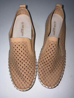 Ilse Jacobsen Beige Perforated Slip-On Loafers
